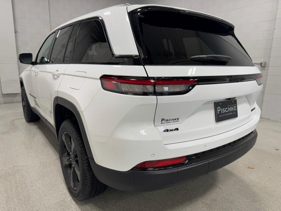 new 2025 Jeep Grand Cherokee car, priced at $49,268