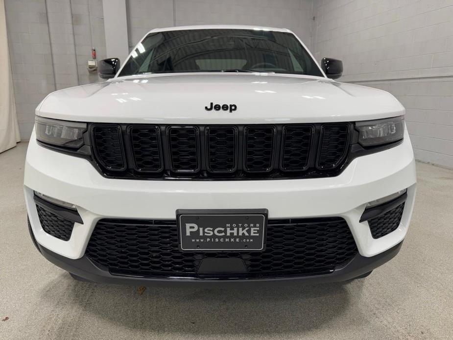 new 2025 Jeep Grand Cherokee car, priced at $49,268