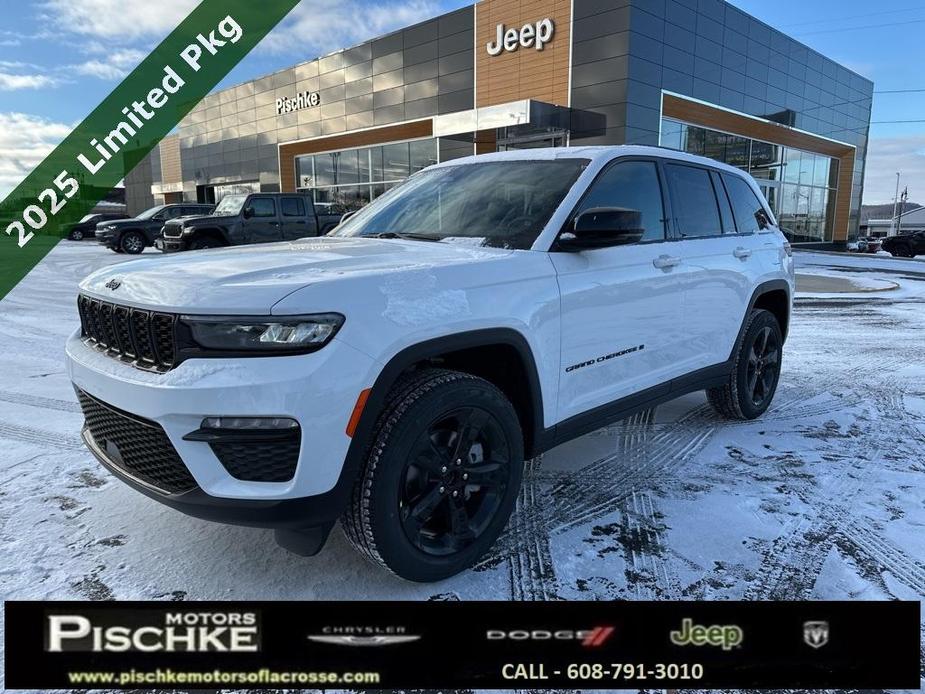 new 2025 Jeep Grand Cherokee car, priced at $49,268