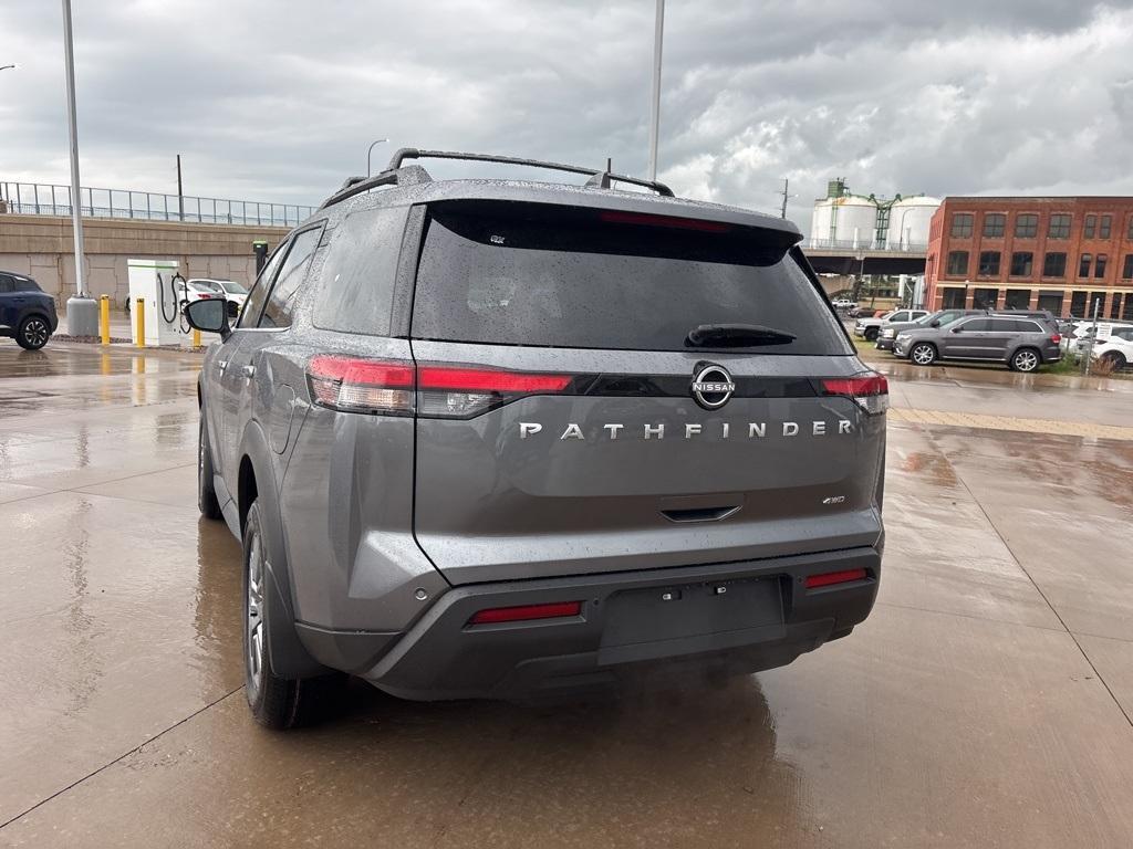 new 2025 Nissan Pathfinder car