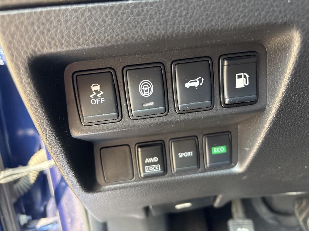 used 2020 Nissan Rogue car