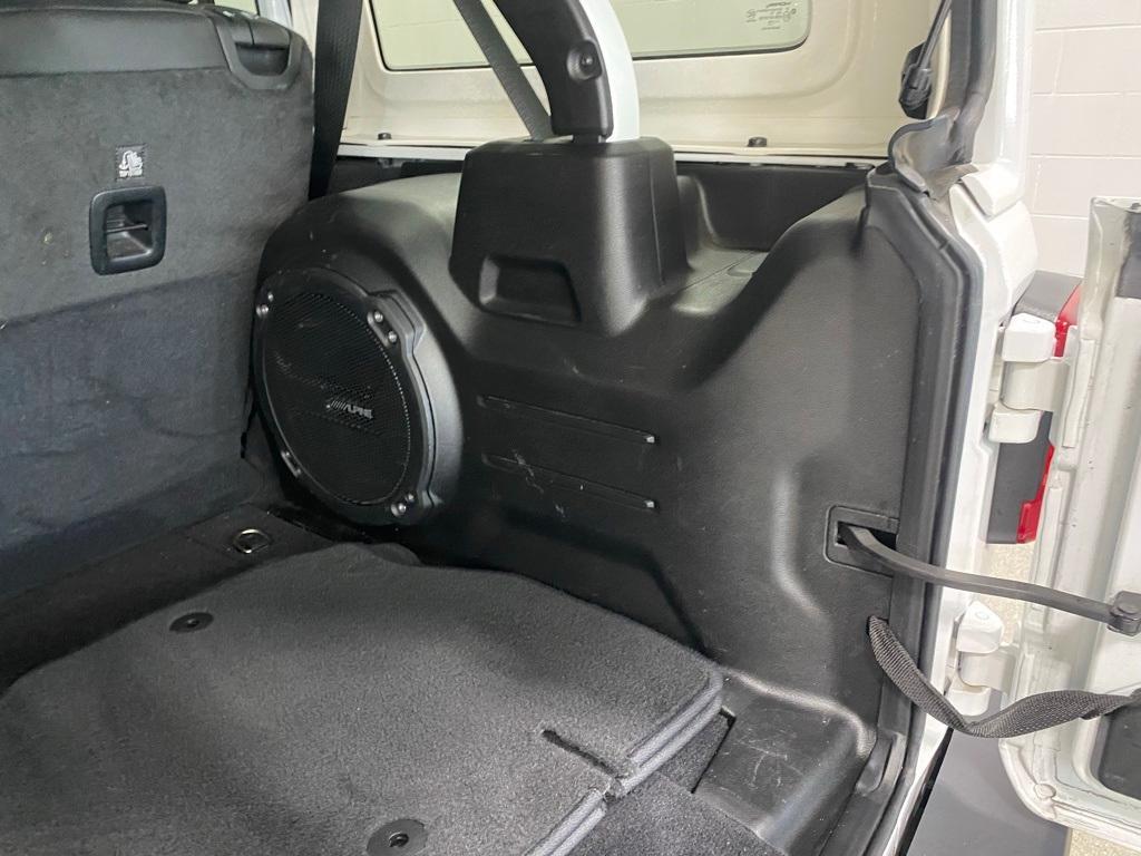 used 2019 Jeep Wrangler Unlimited car, priced at $27,298