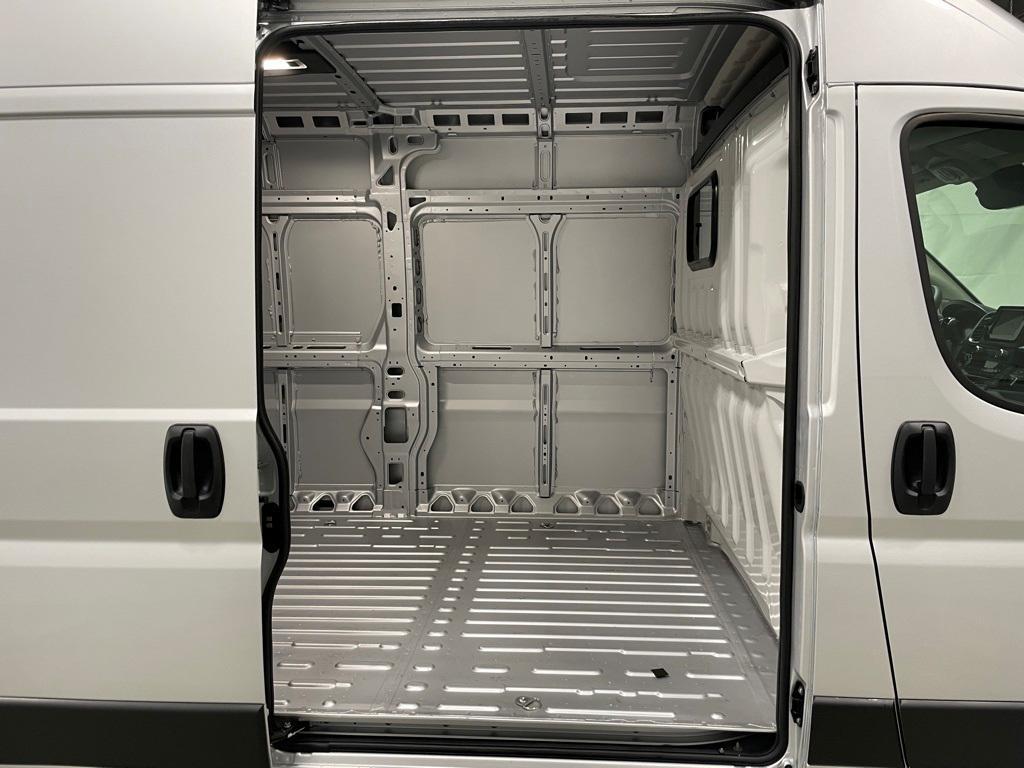 new 2024 Ram ProMaster 2500 car, priced at $49,764