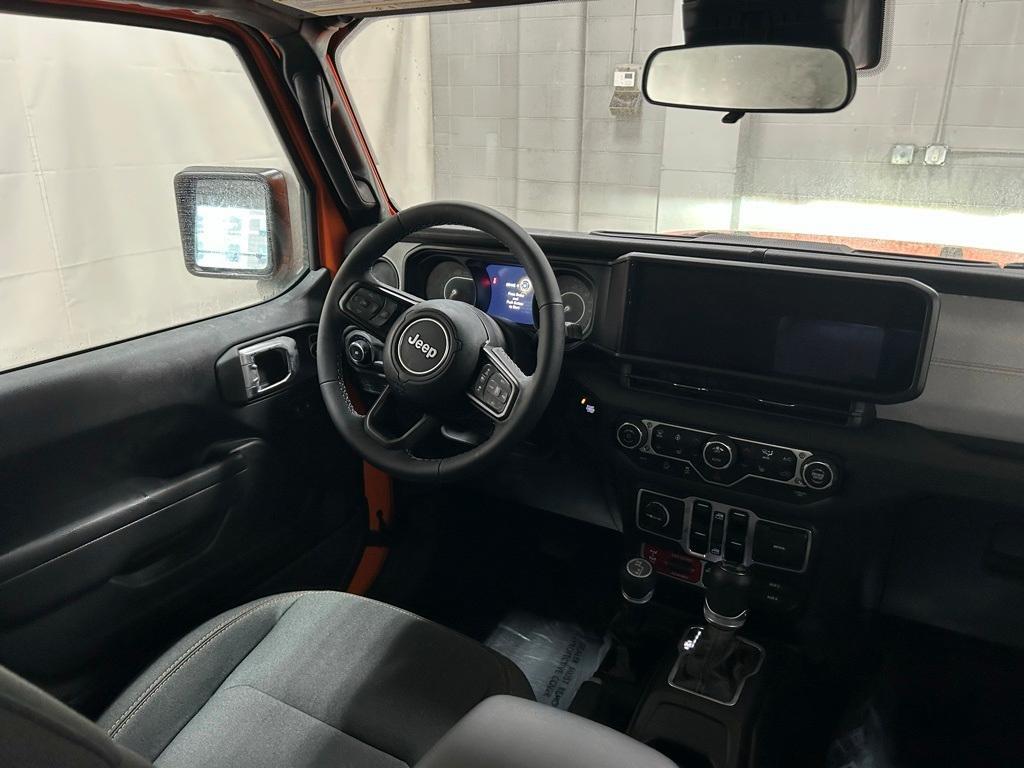 new 2025 Jeep Wrangler car