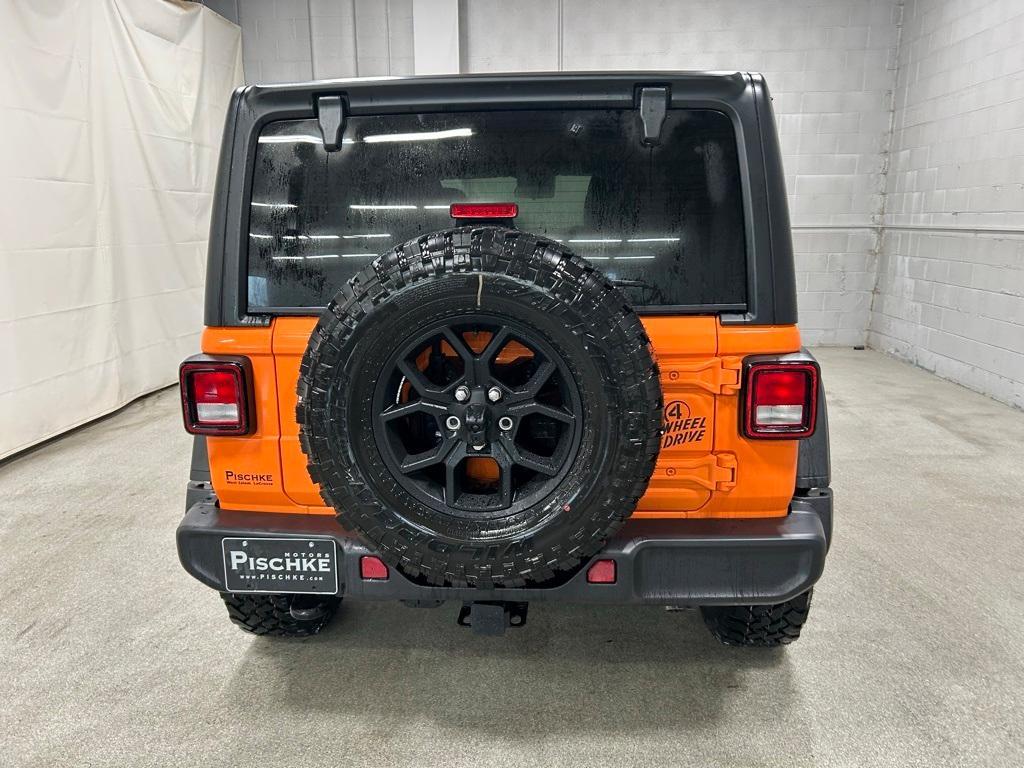 new 2025 Jeep Wrangler car