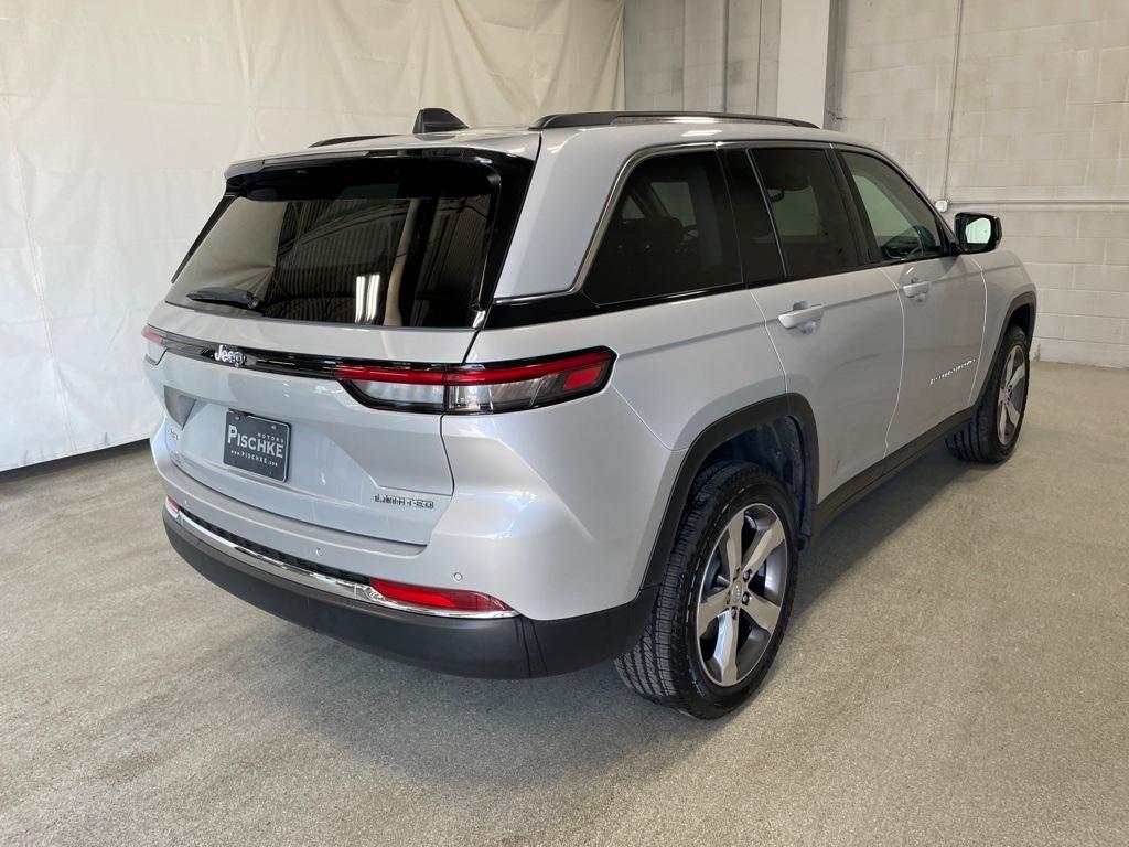 used 2022 Jeep Grand Cherokee car, priced at $25,990