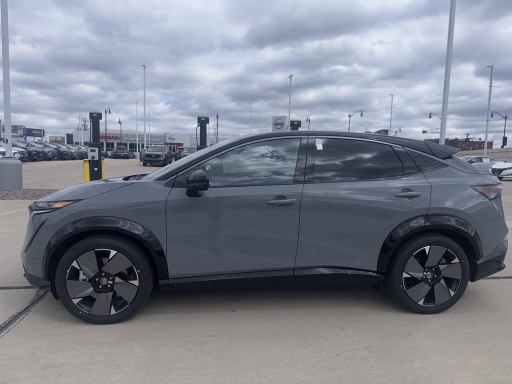 new 2025 Nissan ARIYA car