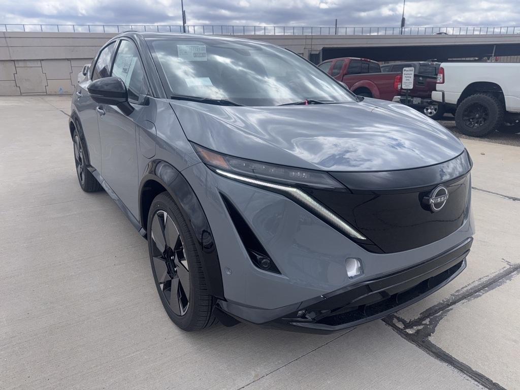 new 2025 Nissan ARIYA car