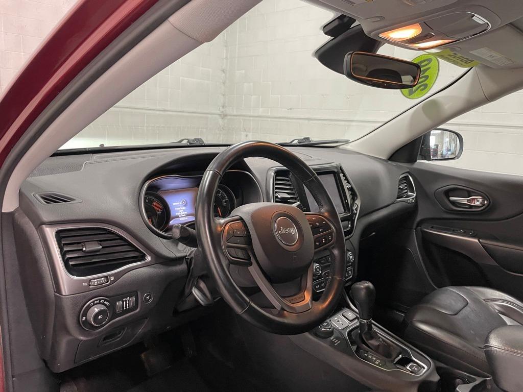 used 2019 Jeep Cherokee car, priced at $17,490