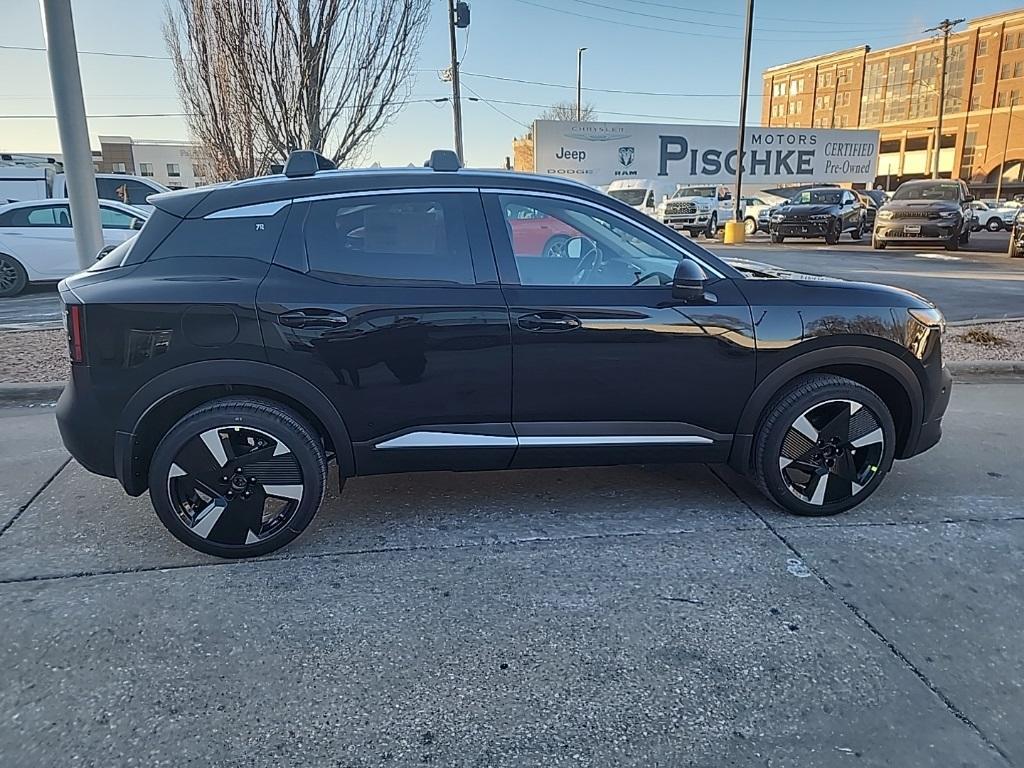 new 2025 Nissan Kicks car, priced at $30,995