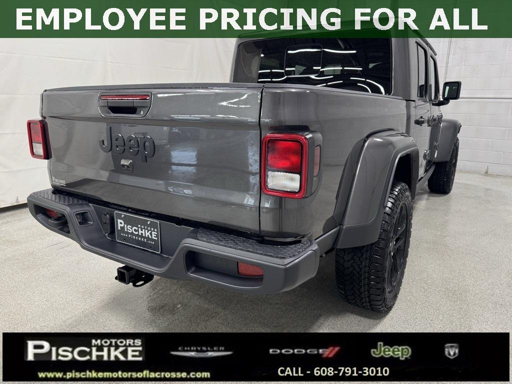 new 2025 Jeep Gladiator car