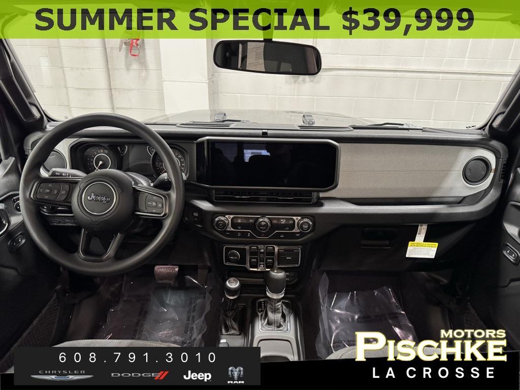 new 2025 Jeep Gladiator car