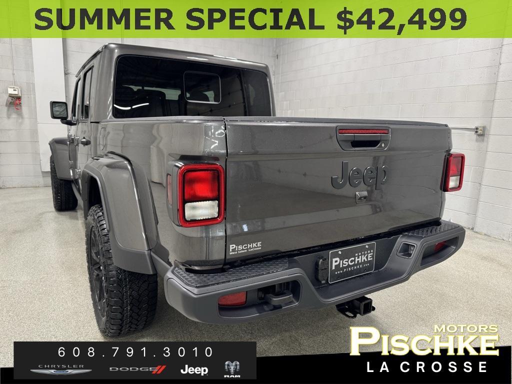 new 2025 Jeep Gladiator car