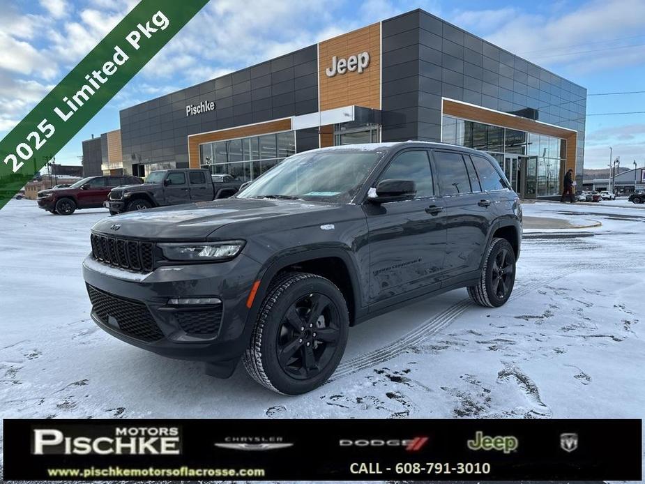 new 2025 Jeep Grand Cherokee car, priced at $49,804