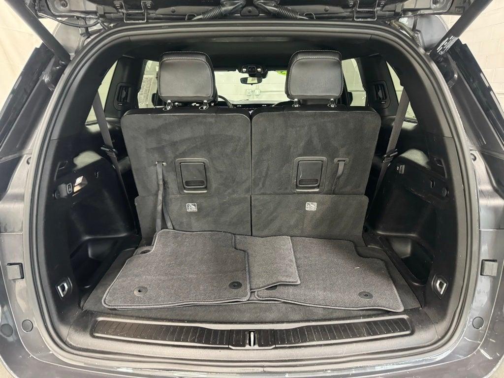 used 2023 Jeep Grand Cherokee L car, priced at $30,997