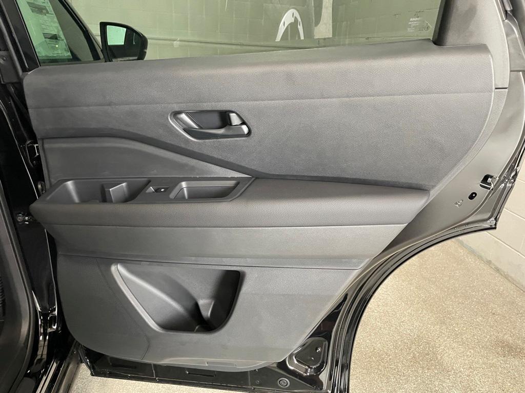 new 2025 Nissan Pathfinder car