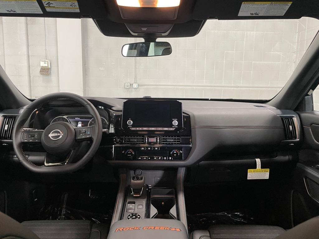 new 2025 Nissan Pathfinder car