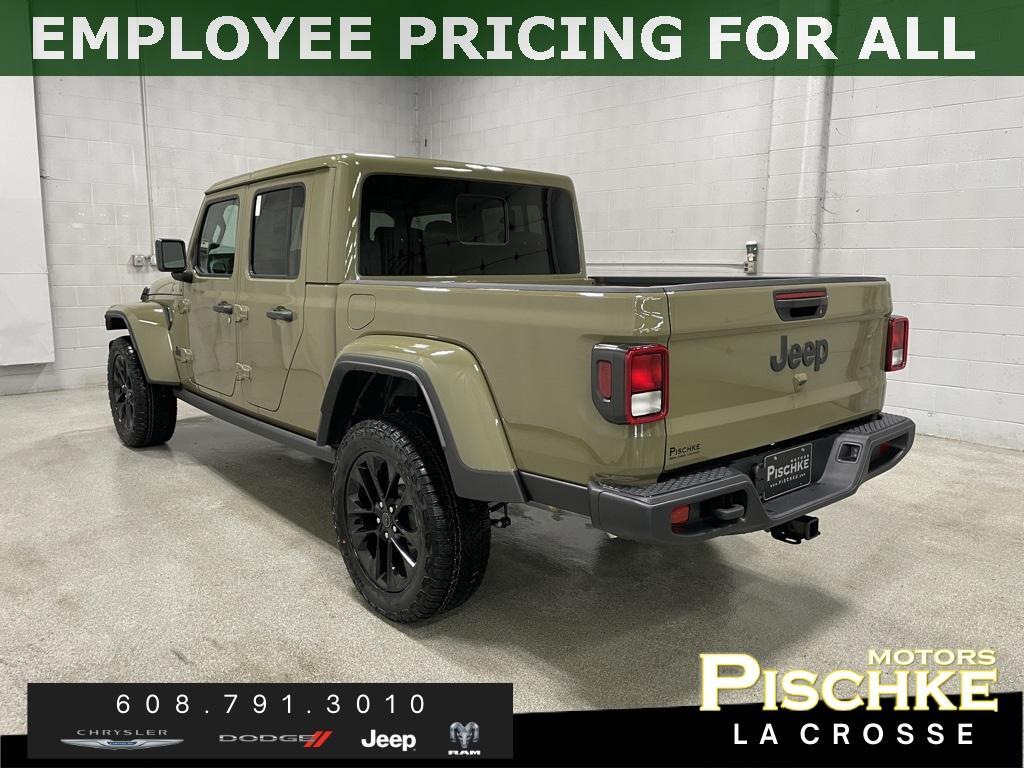 new 2025 Jeep Gladiator car