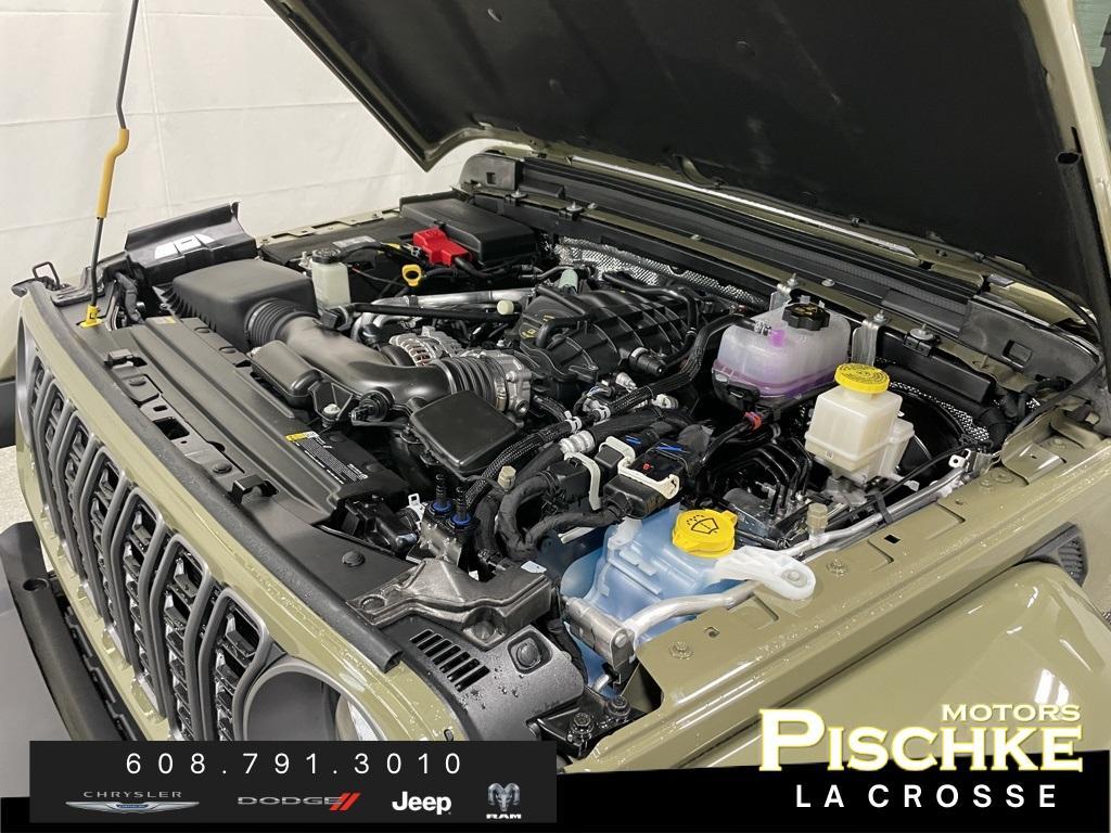 new 2025 Jeep Gladiator car