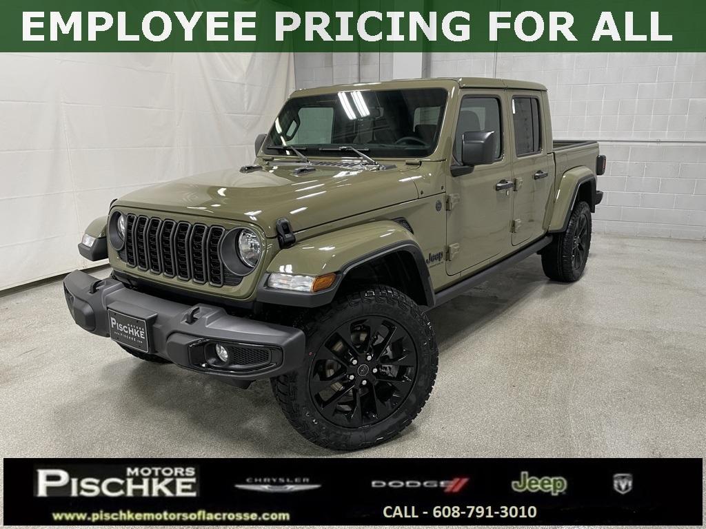 new 2025 Jeep Gladiator car
