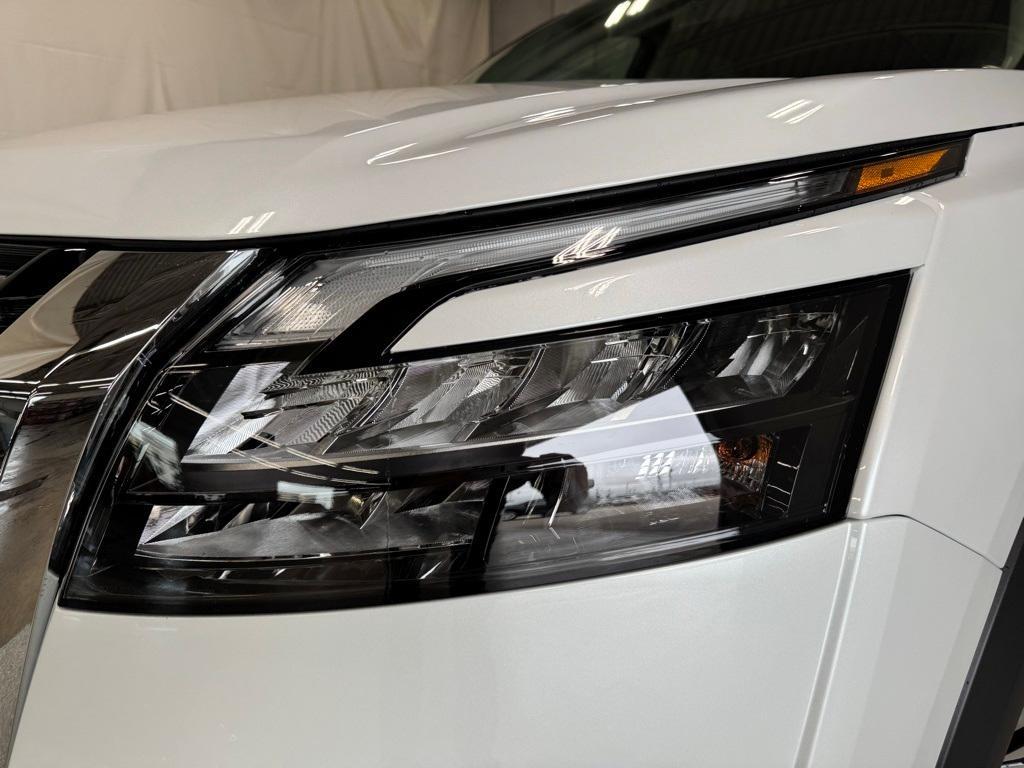 new 2025 Nissan Pathfinder car