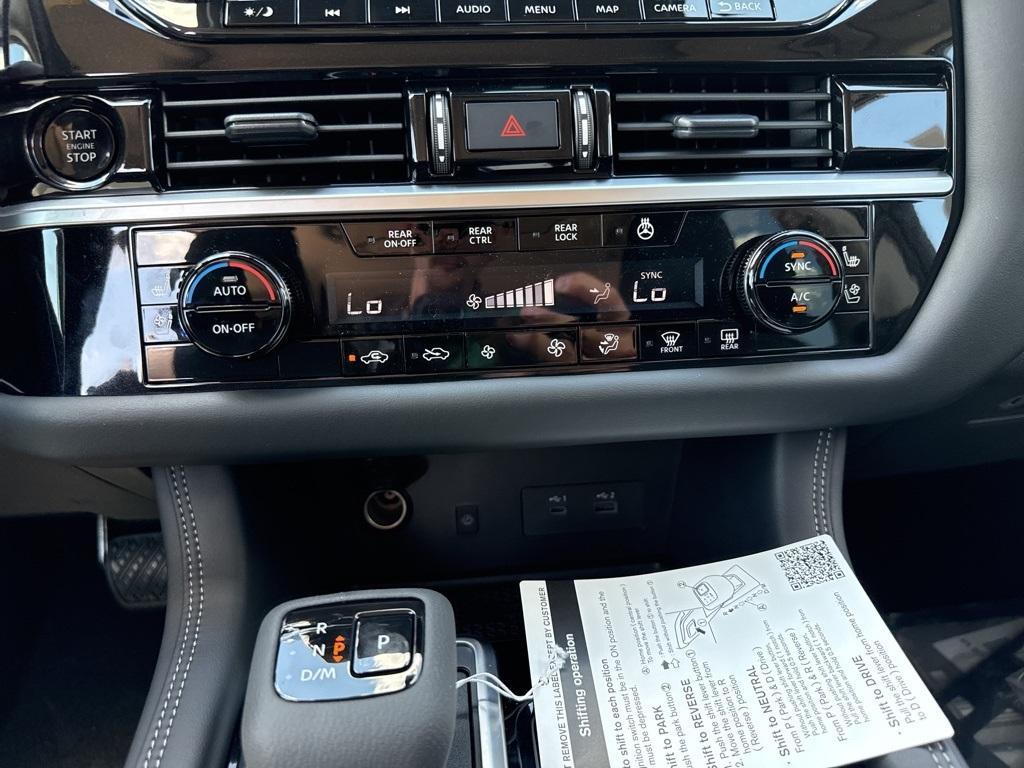 new 2025 Nissan Pathfinder car