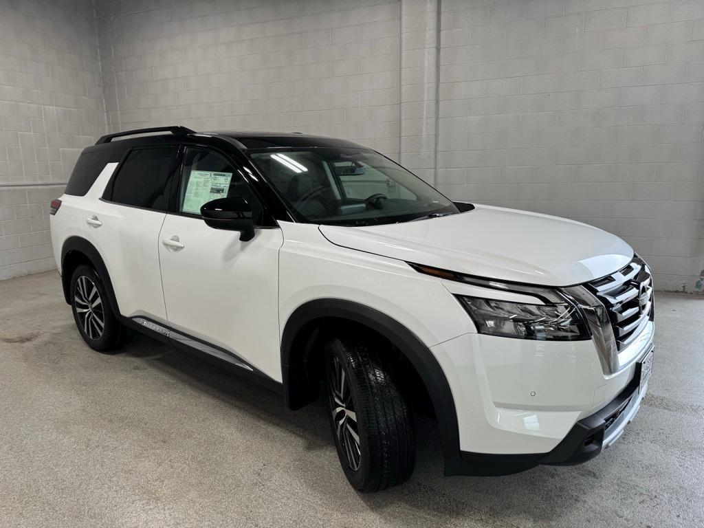 new 2025 Nissan Pathfinder car