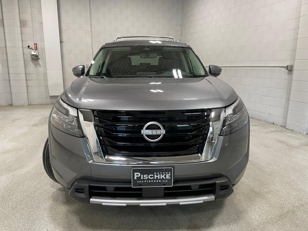 new 2025 Nissan Pathfinder car, priced at $51,137