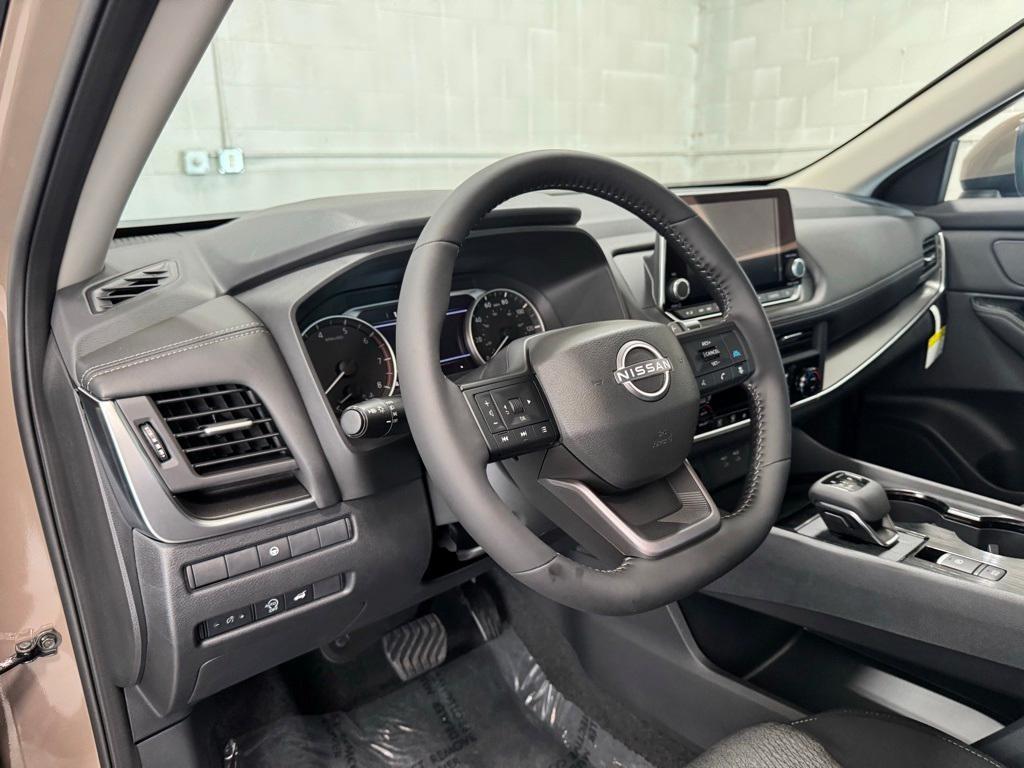 new 2025 Nissan Rogue car, priced at $32,500