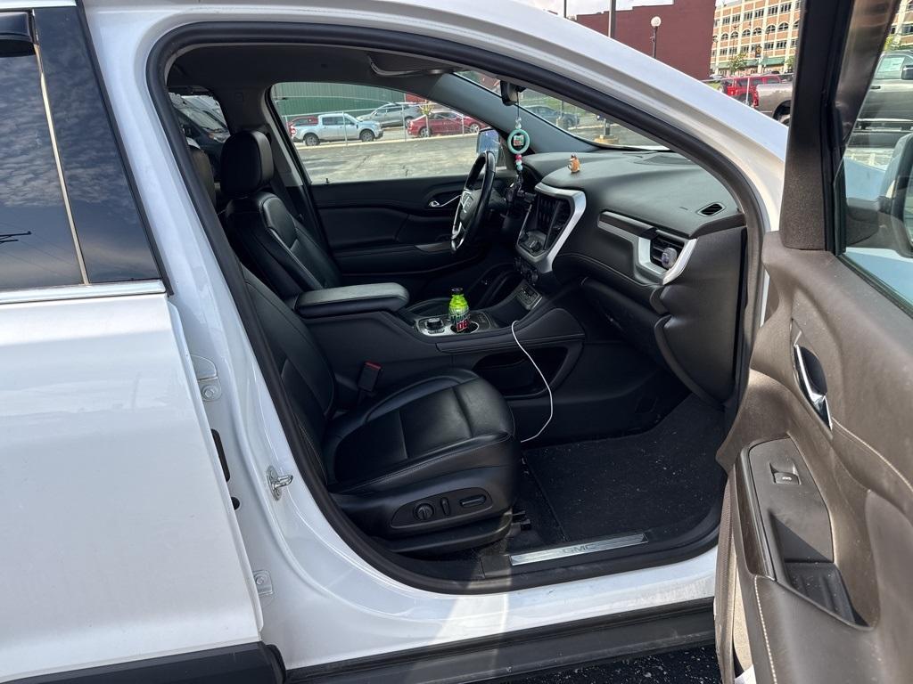 used 2021 GMC Acadia car, priced at $24,990
