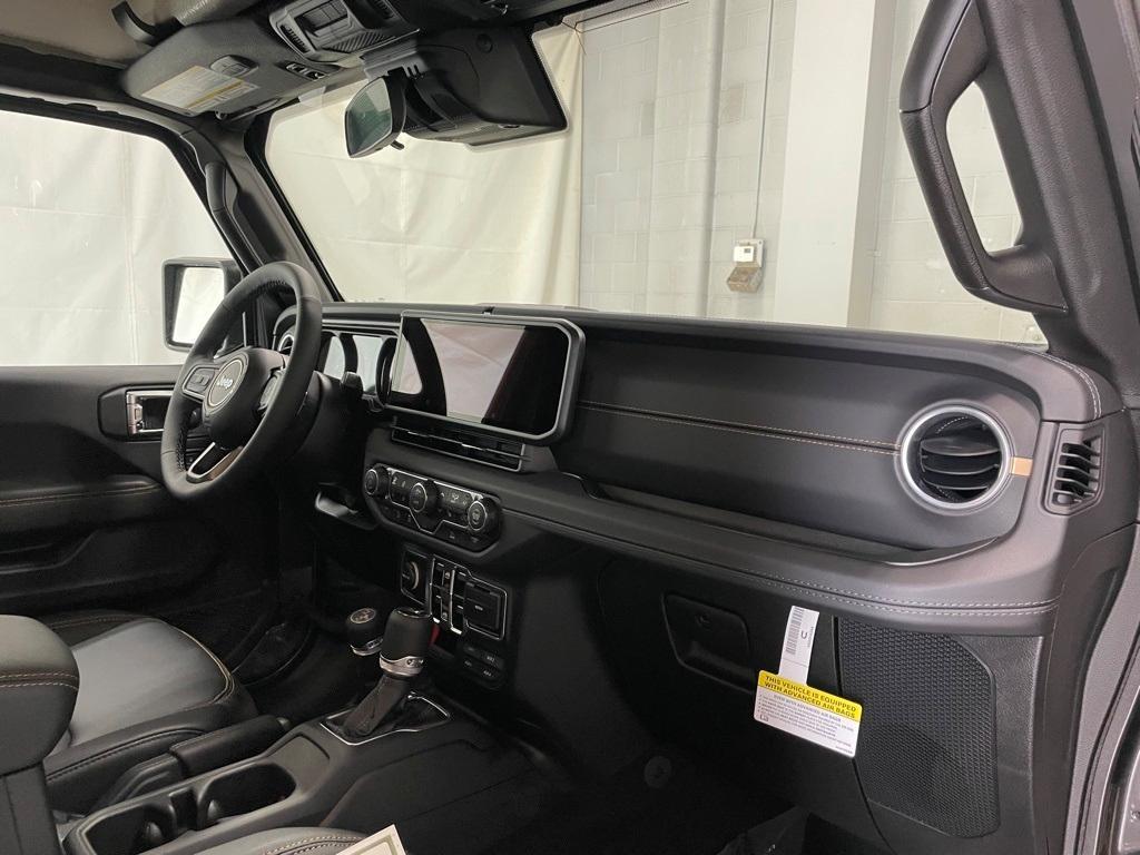 new 2025 Jeep Gladiator car