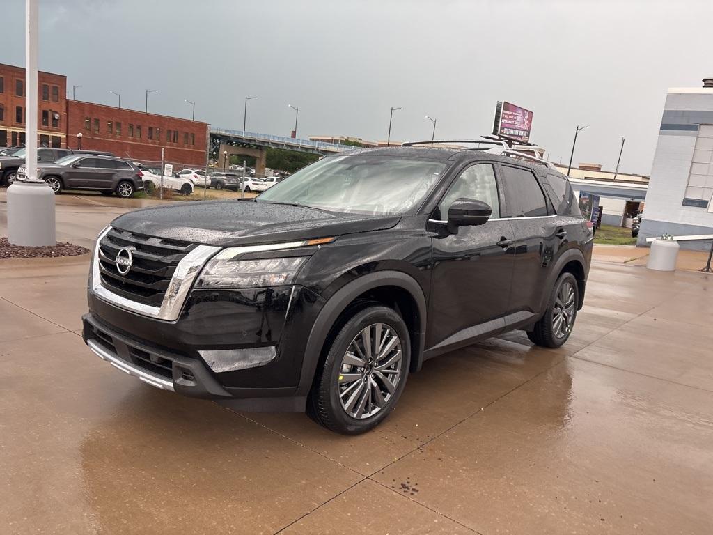 new 2025 Nissan Pathfinder car