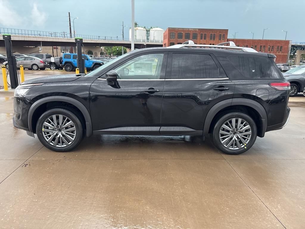 new 2025 Nissan Pathfinder car