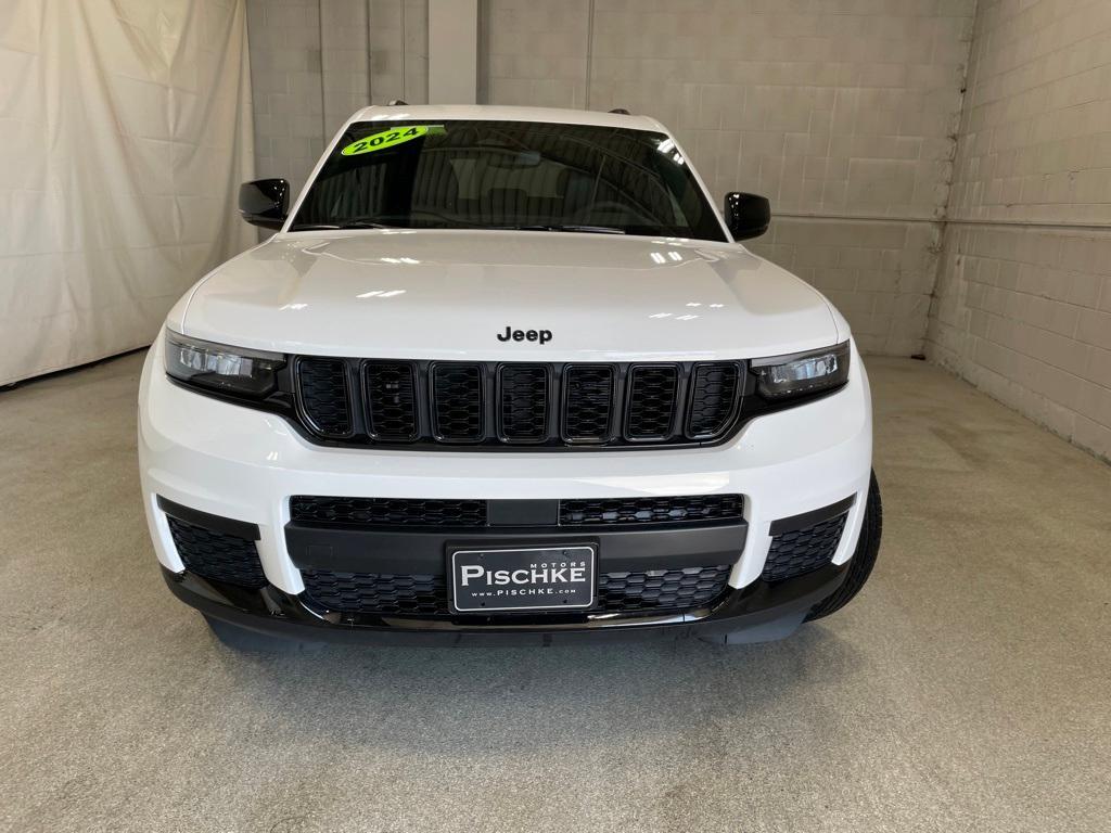used 2024 Jeep Grand Cherokee L car, priced at $39,990