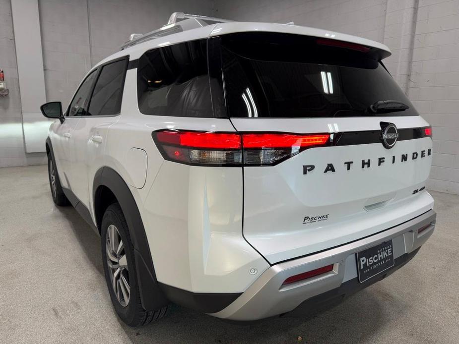 new 2025 Nissan Pathfinder car, priced at $46,214