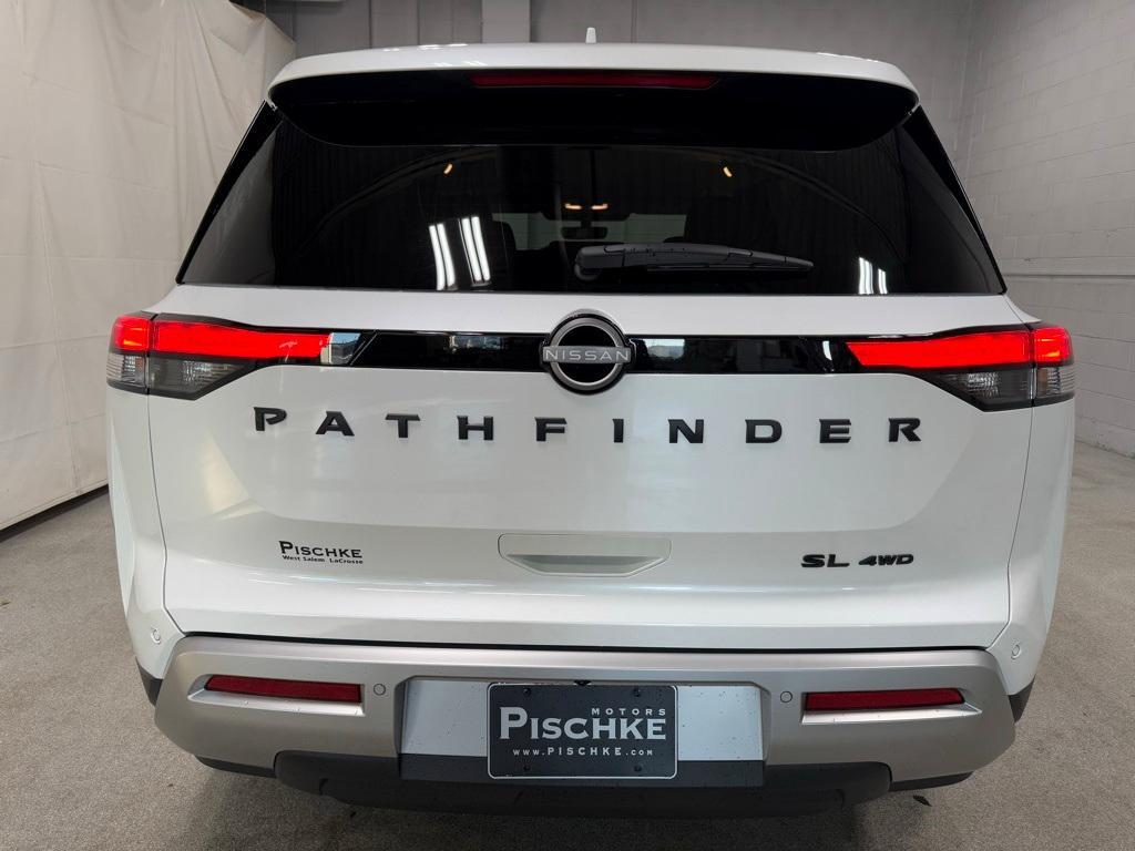 new 2025 Nissan Pathfinder car, priced at $46,214