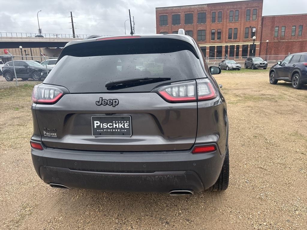 new 2021 Jeep Cherokee car