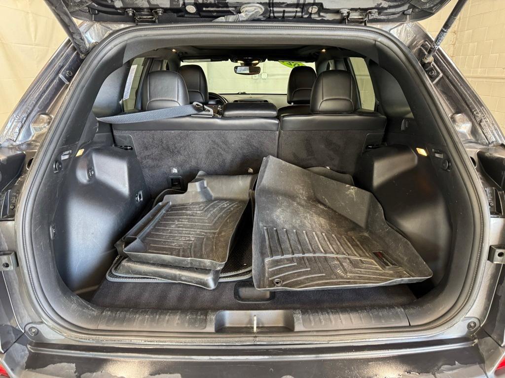 used 2021 Jeep Cherokee car, priced at $21,490