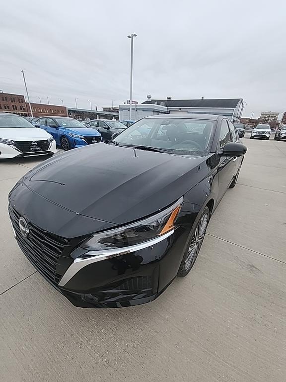 new 2025 Nissan Altima car, priced at $34,245