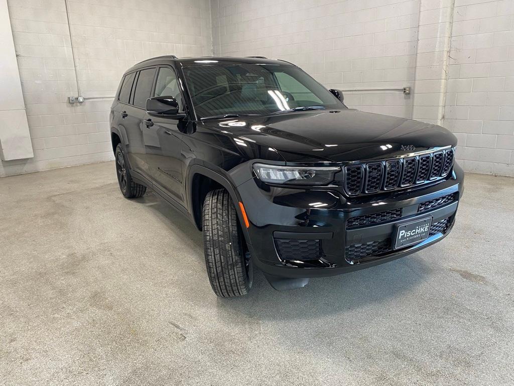 new 2025 Jeep Grand Cherokee L car, priced at $45,439