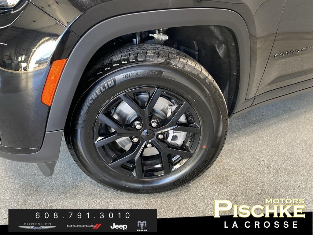 new 2025 Jeep Grand Cherokee L car