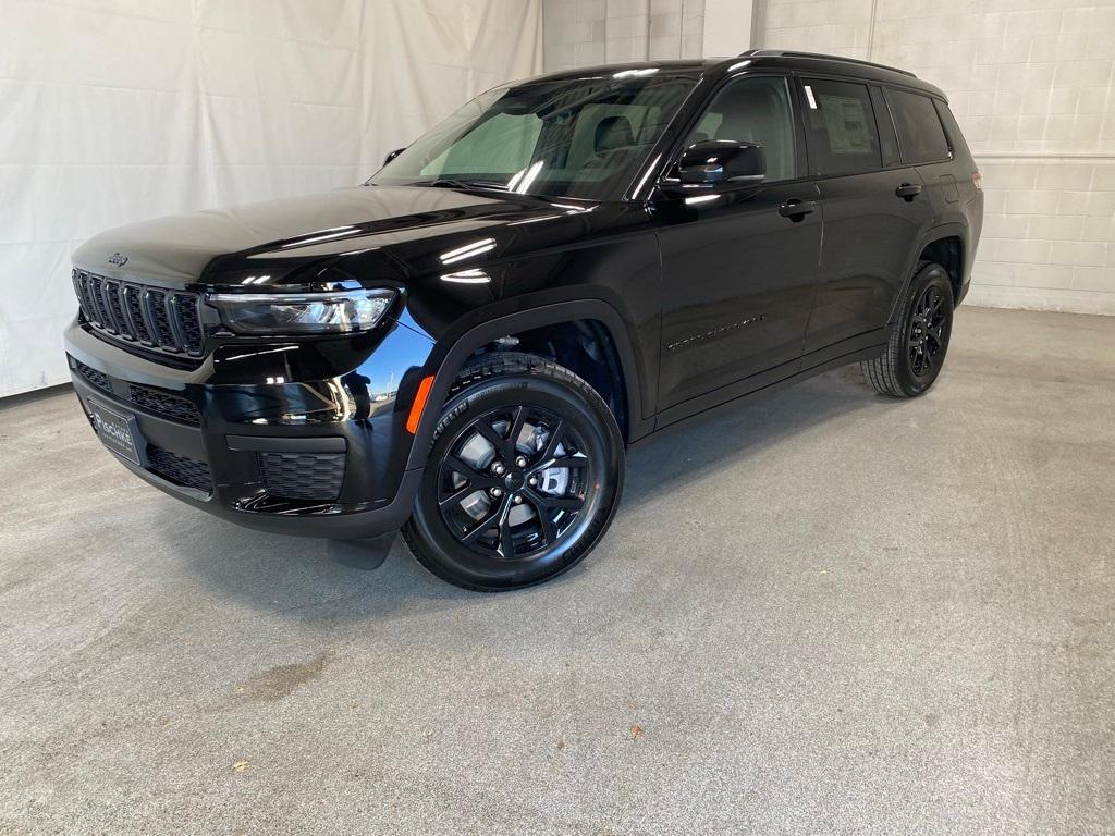 new 2025 Jeep Grand Cherokee L car, priced at $45,439