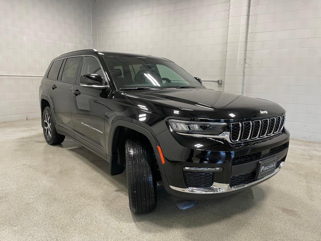 new 2025 Jeep Grand Cherokee L car, priced at $47,431