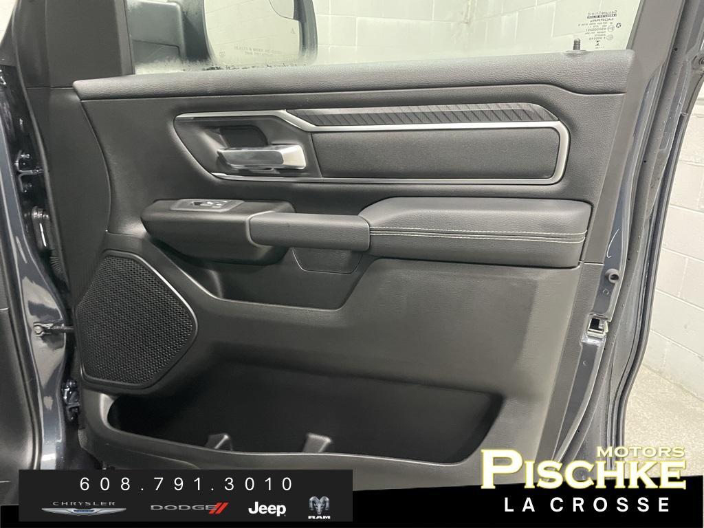 new 2025 Ram 1500 car