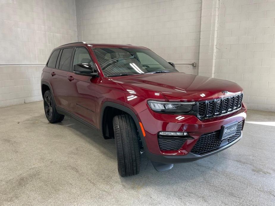 new 2024 Jeep Grand Cherokee car, priced at $45,481