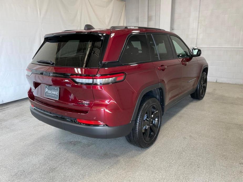 new 2024 Jeep Grand Cherokee car, priced at $45,481