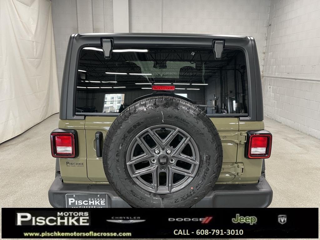 new 2025 Jeep Wrangler car