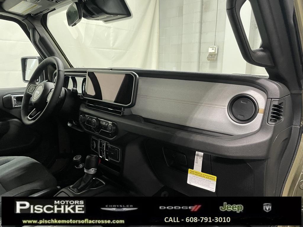 new 2025 Jeep Wrangler car