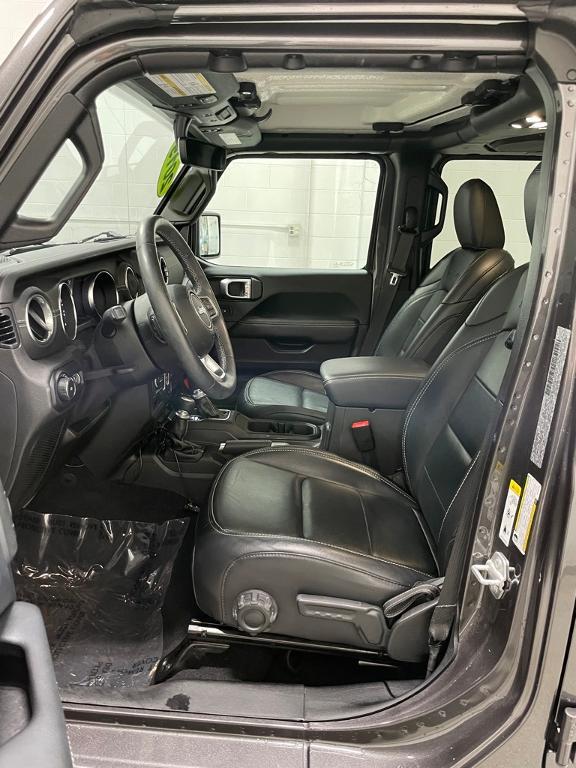 used 2019 Jeep Wrangler Unlimited car, priced at $31,990