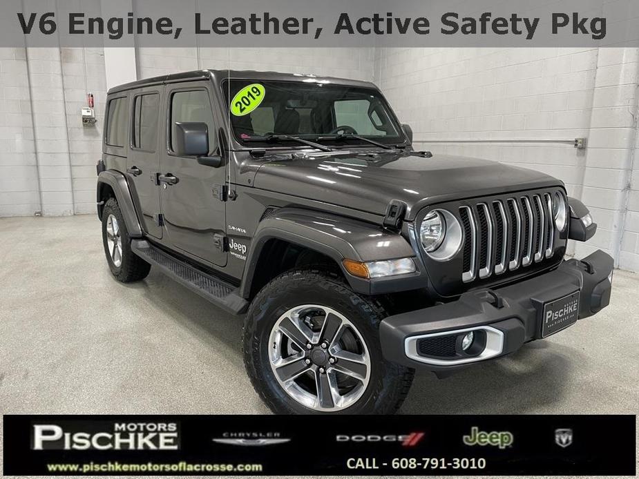 used 2019 Jeep Wrangler Unlimited car, priced at $31,990